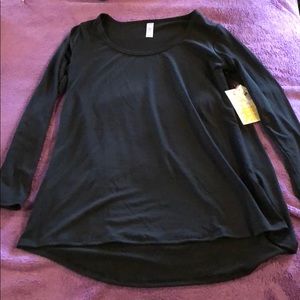 Black long sleeve Lynnae